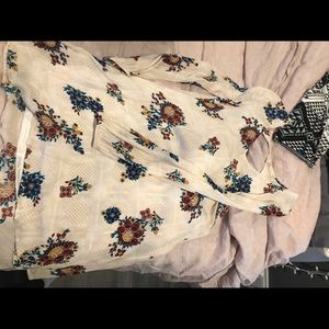 Floral dress, only worn once!!!